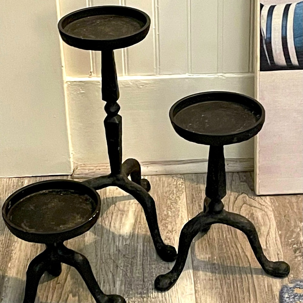 Trio iron candleholders